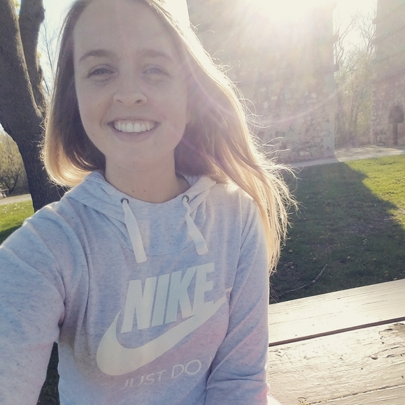 Meet your Posher, Sarah - Picture 6 of 9